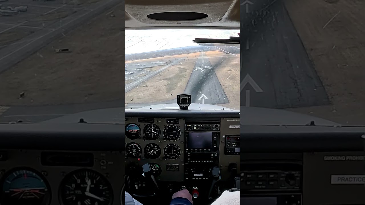 Flight Training Cessna 172 Landing 