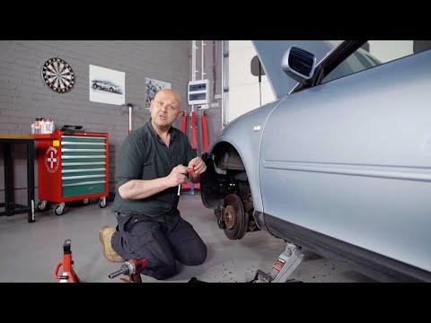 Wideo: Jak zmienić silnik samochodu (ze zdjęciami)