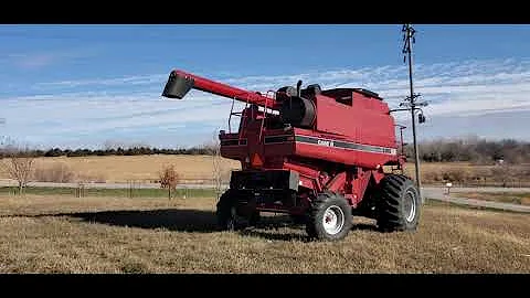2000 Case IH 2366 Axial Flow Hillco Sidehill Combine - Selling on BigIron Auctions - Dec. 14, 2022