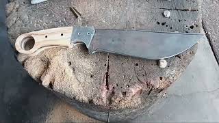 Making very sharp Bowie Knife  Txua riam ntse Bowie(riam pob qwb)