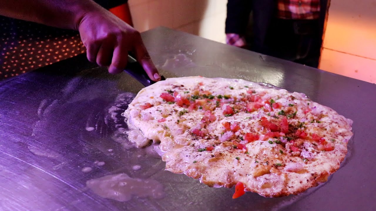 Butter Loaded Egg Chaska Maska | Four Layer Egg Dish At Raju Omlet Rajkot  | Indian Street Food | Street Food Fantasy