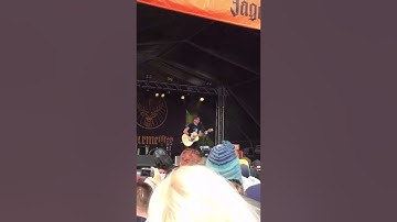 Dave McPherson (InMe) - Faster The Chase (Download Festival 14)