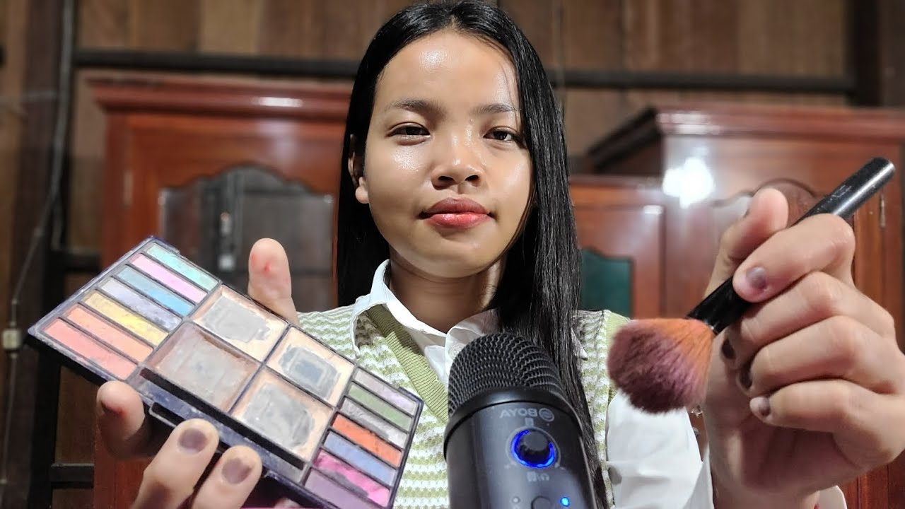 [ASMR] DOING YOUR MAKEUP ROLEPLAY ON CAMERA 📷 - YouTube