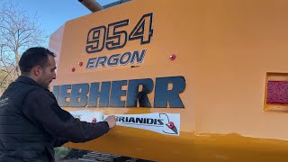 Paint Restoration Of Liebherr 954 Excavator With 30 Meters Demolition Boom - Sotiriadis/Labrianidis