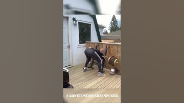 Unique Squat Technique: How Not To Do It 😂 | Gym Fails With Ahnuld Schwarzenegger