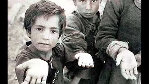 S O S  Peruanitos  Helping child poverty in Peru By Cristian Tapia Díaz