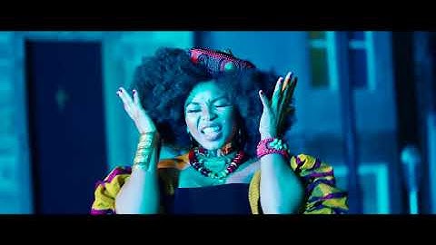 Flavour - Crazy Love (Feat. Yemi Alade) [Official Video]