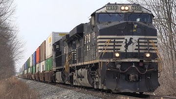 [4K] NS ES44DC 7559 With K5LLA Horn Leads NS 22K