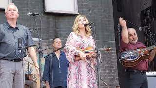 Miniatura de vídeo de "Alison Krauss “Down At The River To Pray” Bourbon And Beyond, Louisville Ky, 9/21/19"