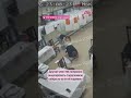 Члены УИК вскрыли сейф-пакет и положили в него бюллетени