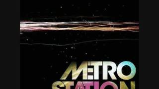 Metro station shake it! (with Pictures)