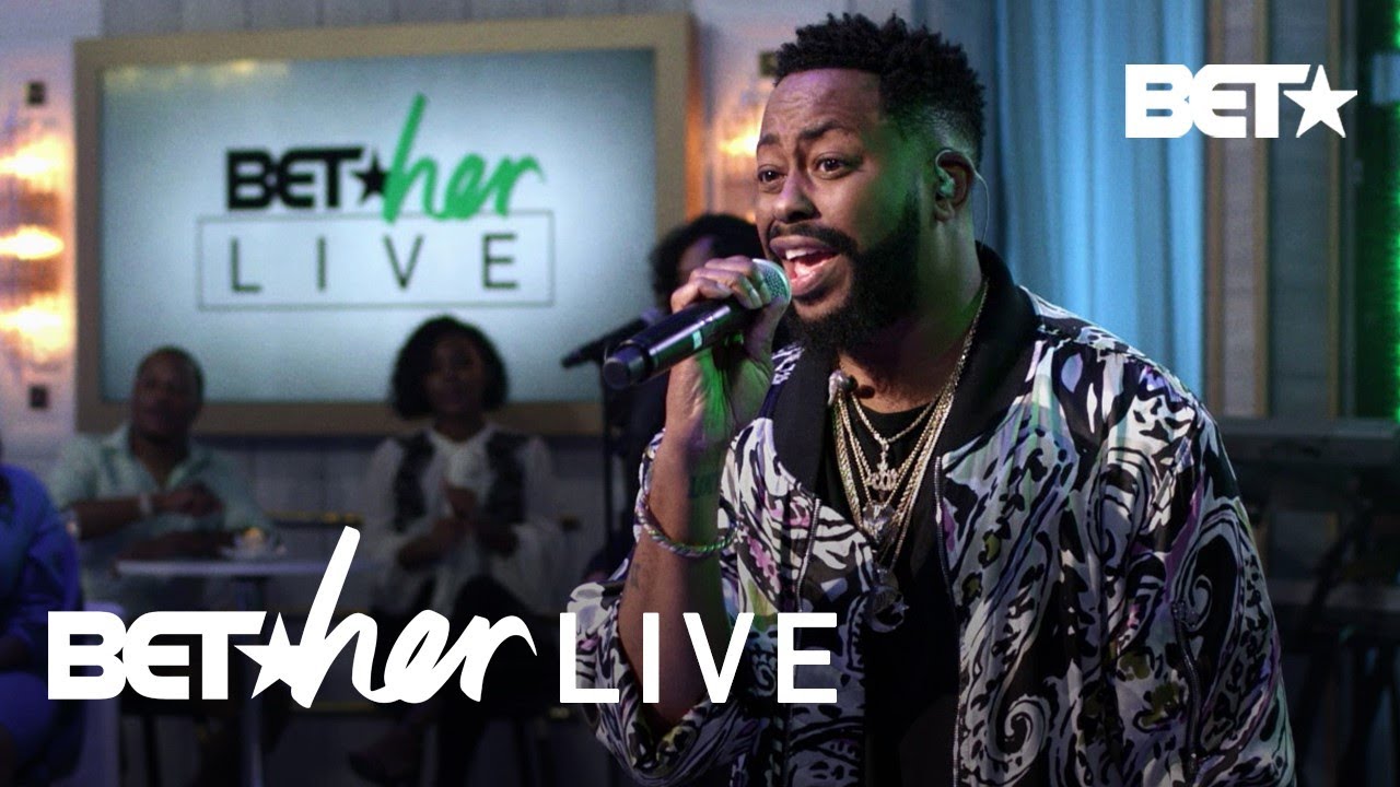 Raheem DeVaughn Lets You Have It Your Way With Customer Performance at BET Her Live