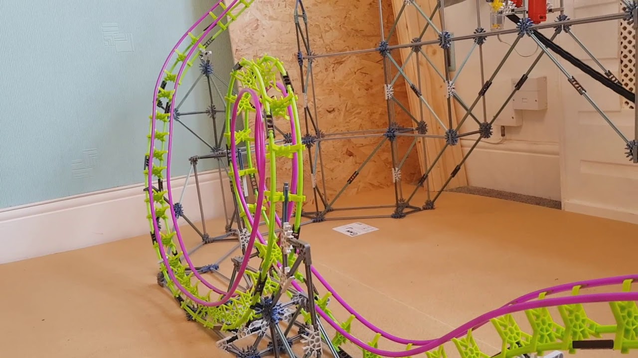 knex achtbaan screamin serpent