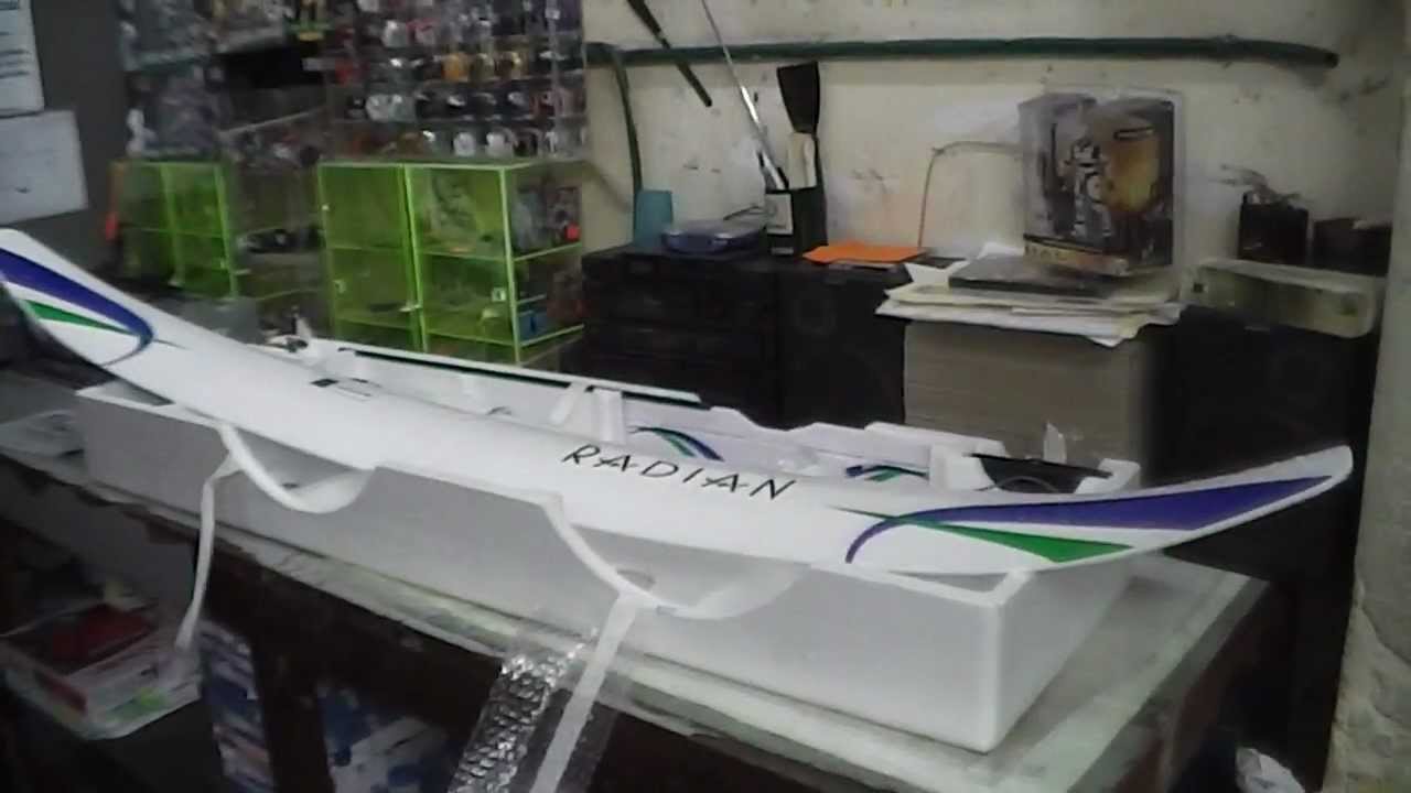 ABRIENDO MI REGALO DE REYES PARKZONE RADIAN PKZ4700 PARTE 2 UNBOXING MY PARKZONE RADIAN PART 2