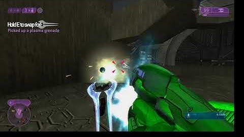 halo 2 but the arbiter is green (glitch)
