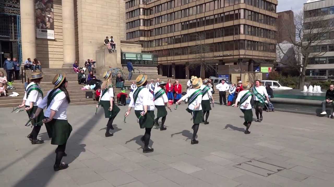 Silkstone Greens Morris in Sheffield 20/4/2013 YouTube