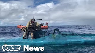 Watch the Coast Guard Capture Another Narco Sub With $69 Million in Cocaine Resimi