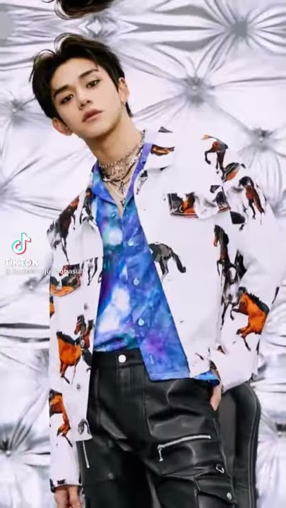 Tik tok NCT U Lucas