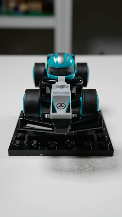 LEGO F1 Collectible (71049) Race Car Mercedes-AMG Unboxing