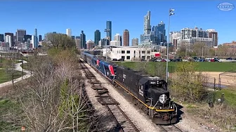 Illinois Central SD70 Leads the City of New Orleans