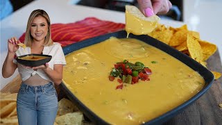 The BEST 10 Minute CHILE CON QUESO DIP