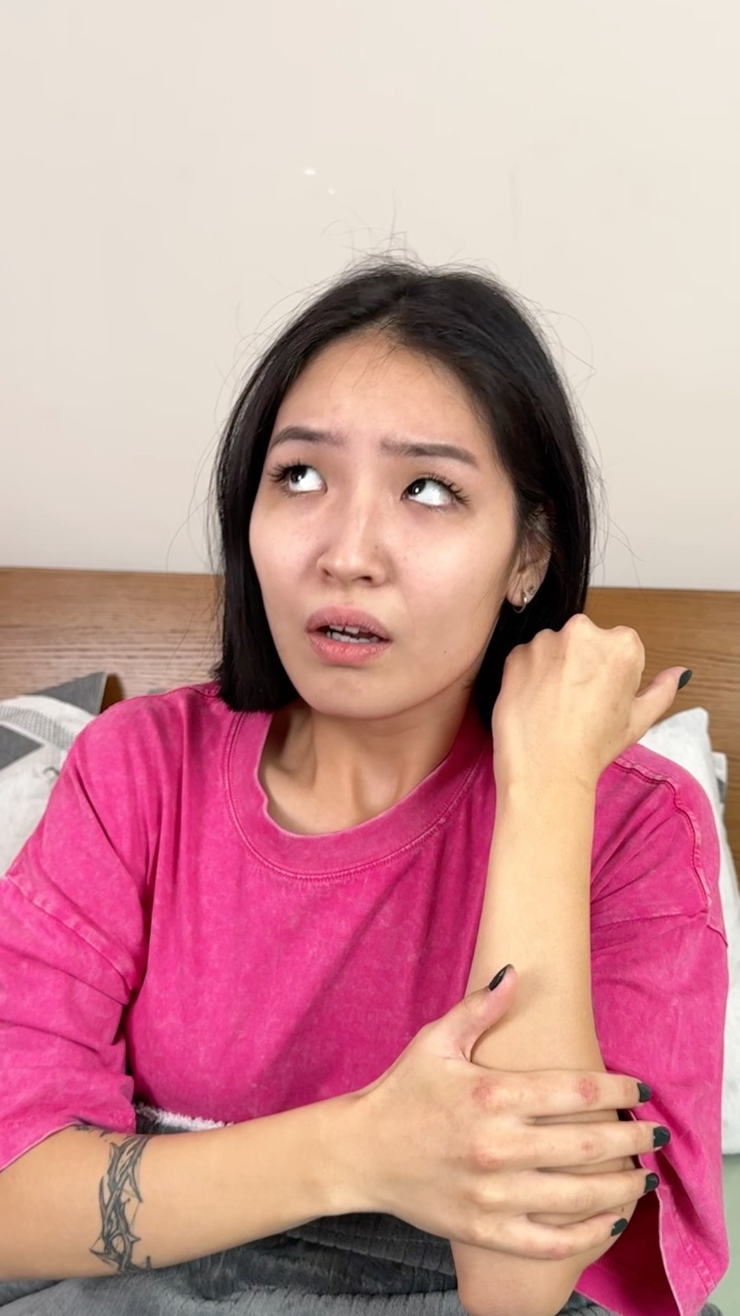 fall asleep on couch - woke up in bed ?? @karina-kola