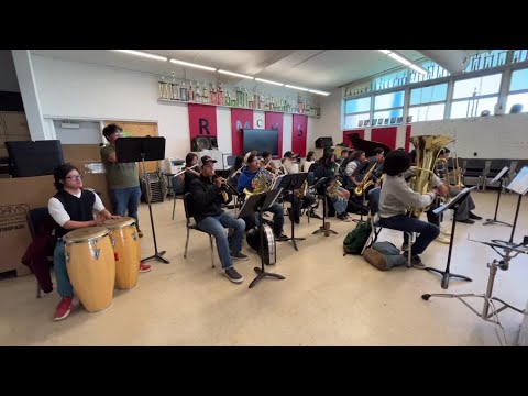 Rio Mesa High School Jazz band preparing to perform with Ladd McIntosh Big Band