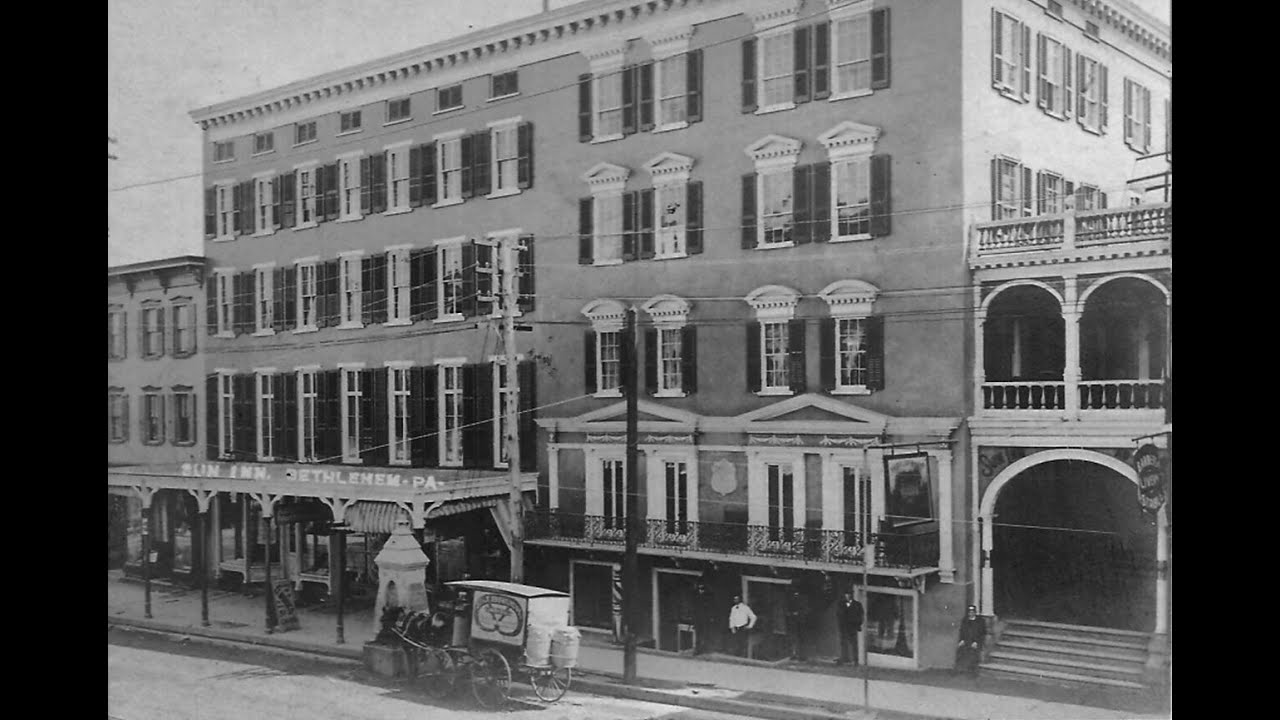 Exploring Bethlehem - The Main Street fountains