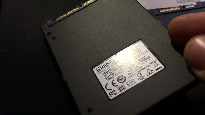 Kingston 240GB SSD disassembly 