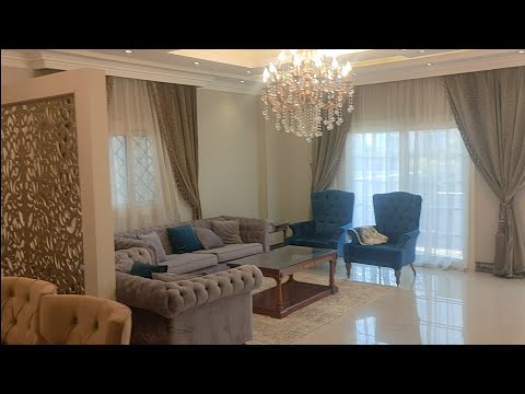 فيلا للبيع بارقى كمبوند فى مدينة الشروق 670 متر الترا سوبر لوكس بالفرش سعر 15ونص مليون ت 01094975370