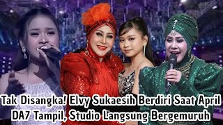 Moments Elvy Sukaesih Gets Up From Her Chair After April Da7s Performance On The Indosiar Stage