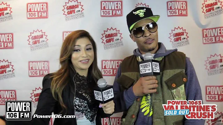 What is T.I.'s favorite song to smash to?