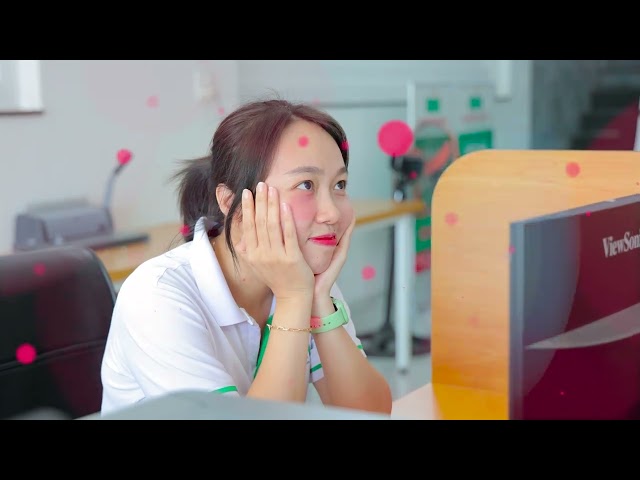 Bên Trên Tầng Lầu (phiên bản MIC). Một sản phẩm cây nhà lá vườn.#MICBinhThuan