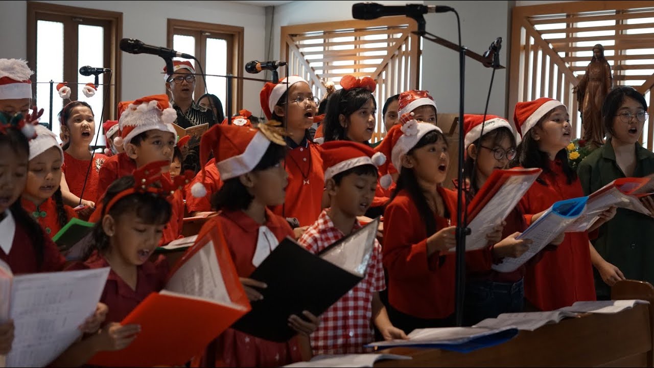 GITA SURGA BERGEMA - AGUSTINUS CHILDREN'S CHOIR (ACHICHO) GITA SURGA BERGEMA - AGUSTINUS CHILDREN'S CHOIR (ACHICHO)