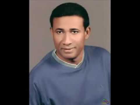 حسين البصري امل منك اصد عنك 