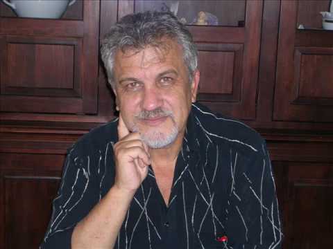 Acustic Medias -M-o rugat aseara o fata.wmv