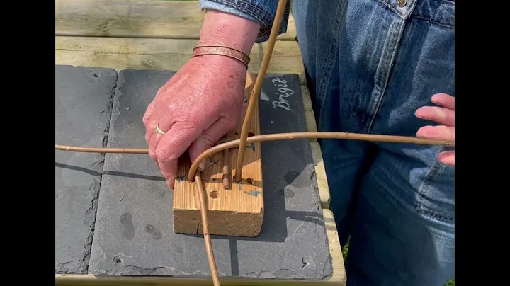 Starting a spiral weave for a willow dragonfly or fat ball feeder