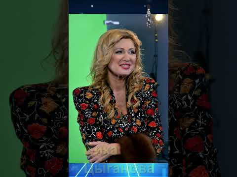 Российская певица-шансонье Вика Цыганова вновь привлекла внимание общественности #звезды #новости
