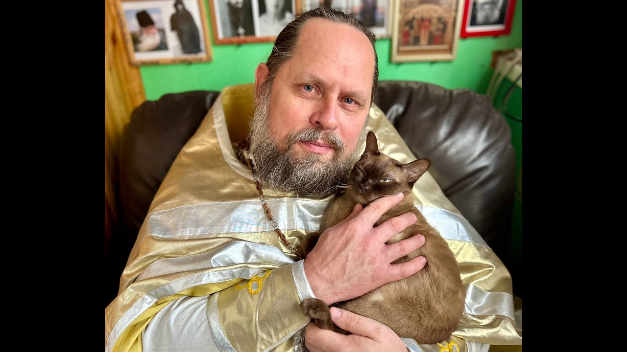 В Церкви нет мирян.