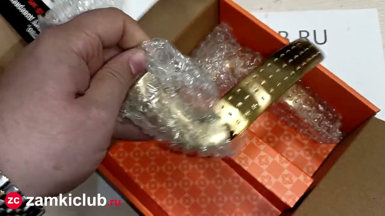 Дверные ручки ARCHIE S010-59IIP золото матовое золото перфорация