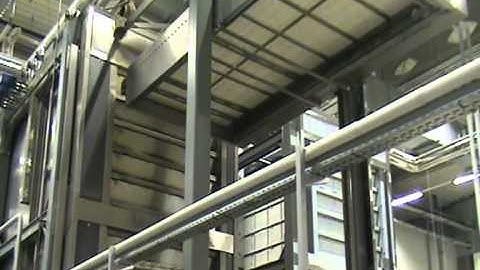 Kornfeil - Automatic line for burger-buns and kaisers baked on 15 deck oven with 65m2.mpg