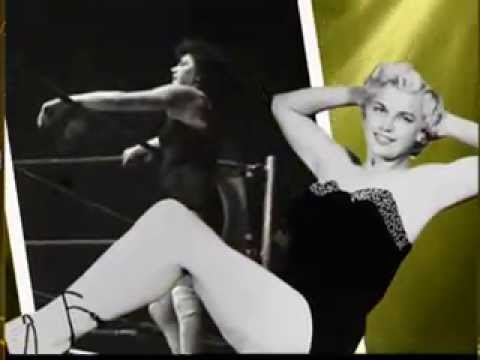 Mae Young - WWE Hall Of Fame Induction Class of 2008