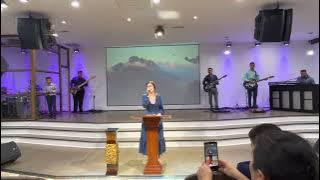 Nadie Puede Detenerle￼ (cover) - Liczy Colindres