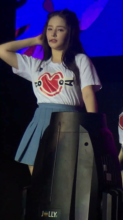 Remembering Nancy Hot Havana dance. #momoland #nancy #nancymomoland #havana #momolandinmanila #kpop