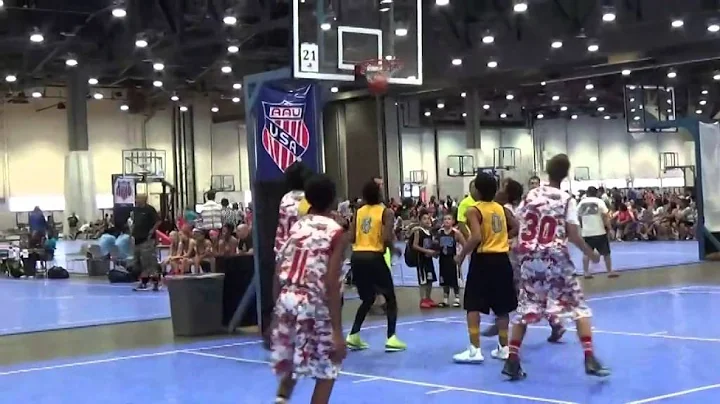 Multi Talented 9th Grader at AAU Vegas 2014!! Clas...