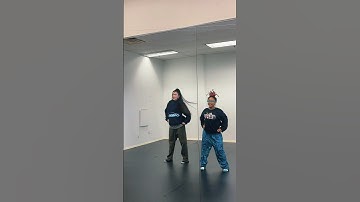 Enisa dancing to her new song “Whatcha Waiting For” 💃🏻🔥