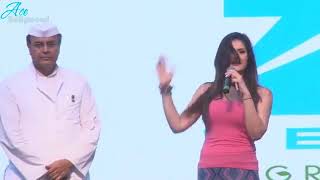 Zarine Khan in Pink Top At Environment Protection Event