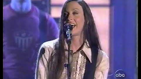 Alanis Morissette - Hands Clean Live 2002