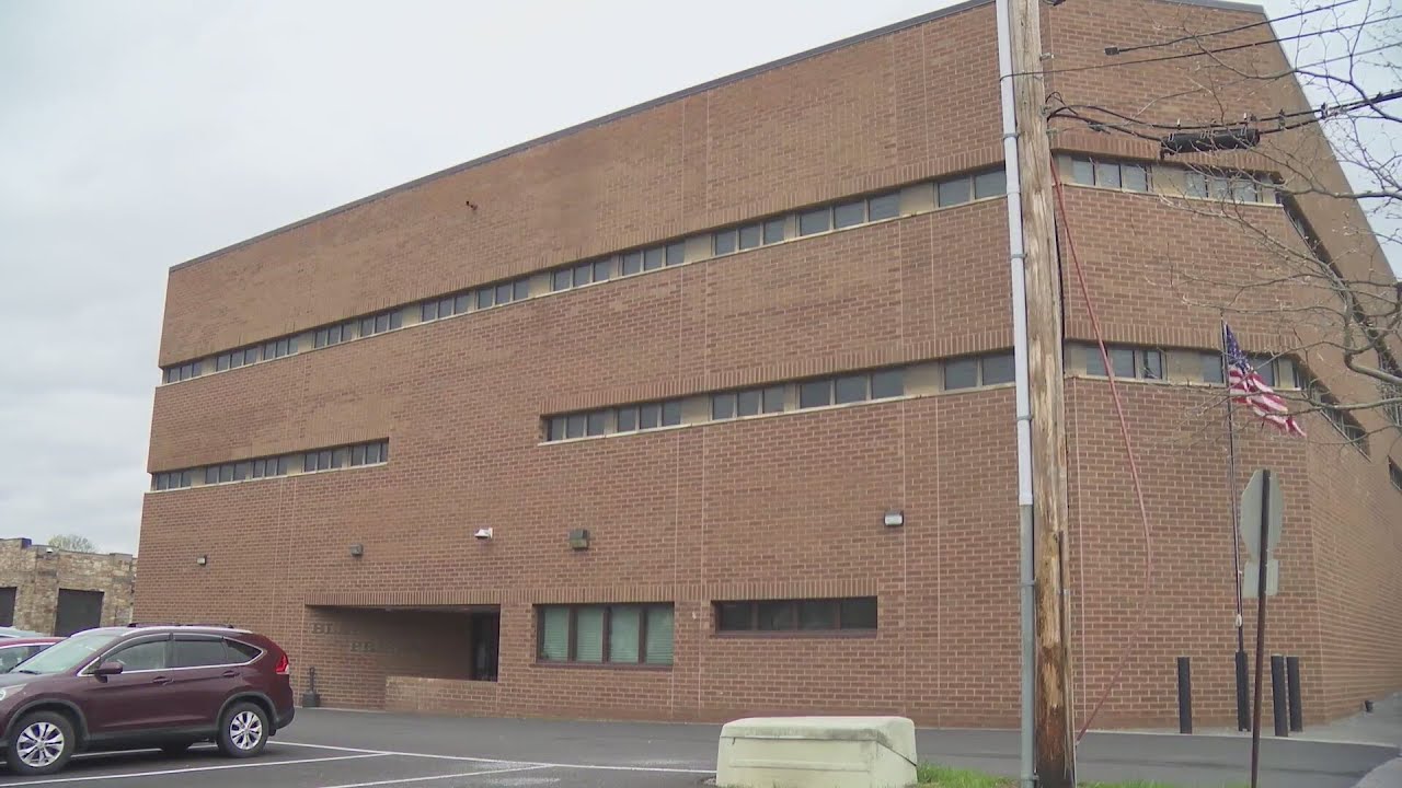Inmates from Blair County Prison hospitalized after overdosing - YouTube