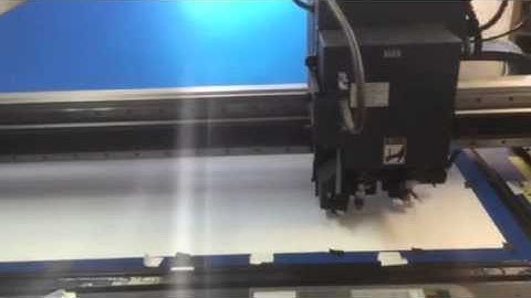 Mimaki CF3-1631M Flatbed Cutter - VIDEO